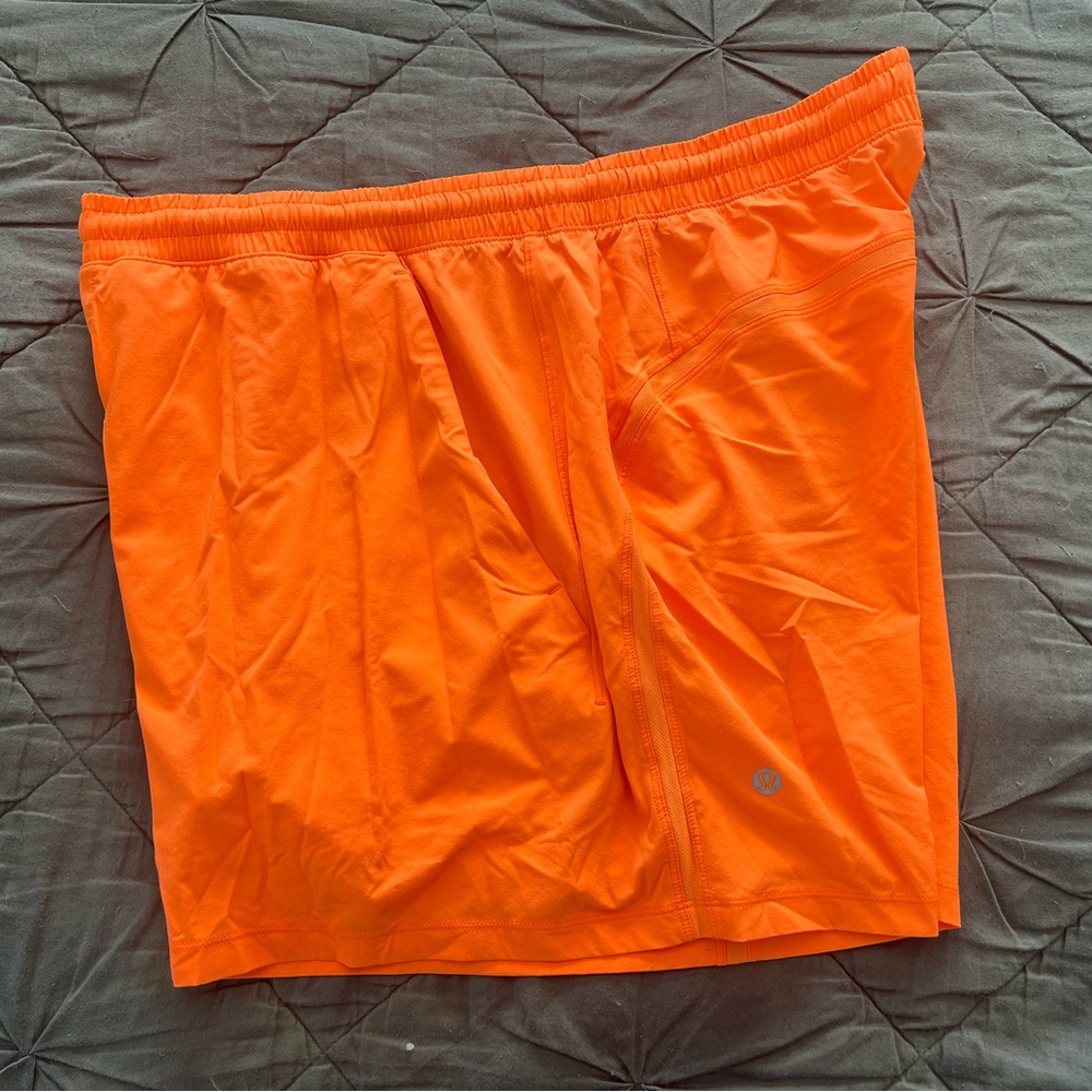 Lululemon Mens Pace breaker Shorts 5” unlined XXL